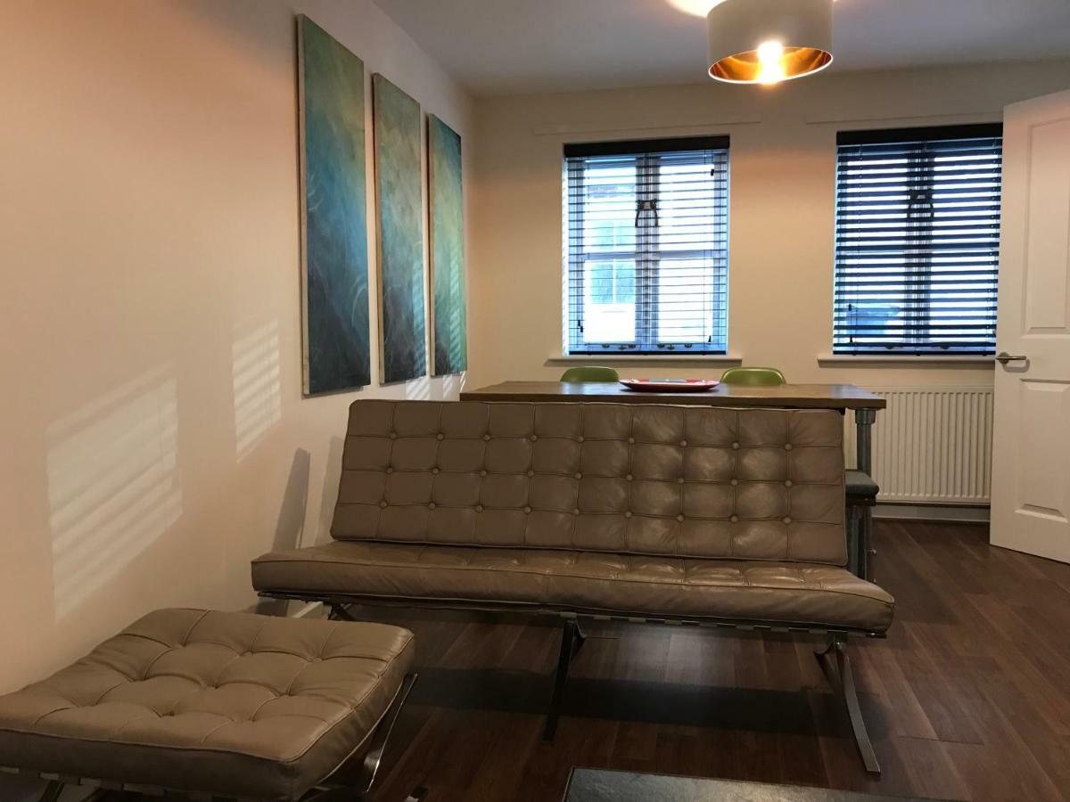 2 Crown Barton Villa Глостънбъри Екстериор снимка